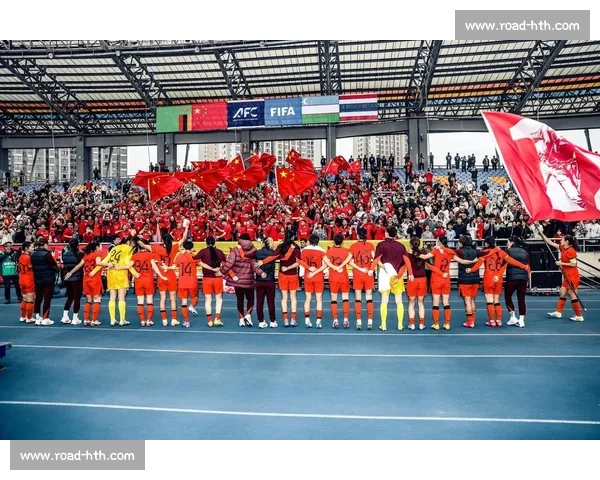 连续颠球过人惊艳永川！中国女足新星演绎教科书级技巧