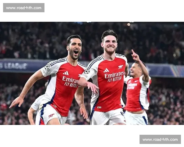 英超任意球三杰！赖斯、B 费、詹姆斯演绎定位球艺术