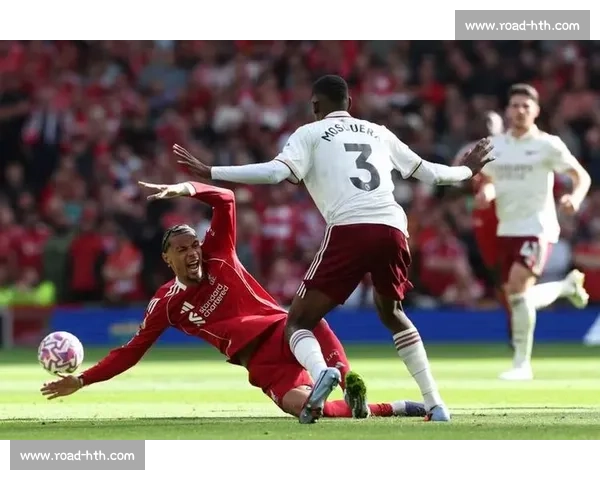 曼联 9 号位争夺战白热化！埃基蒂克成红魔利物浦切尔西三强猎物