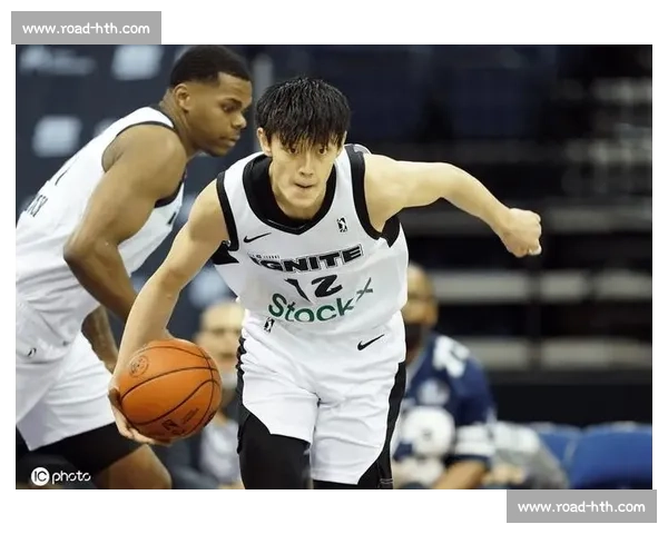 炸裂休赛期！132 人合同到期，赵继伟陷转会风暴，曾凡博冲击 NBA