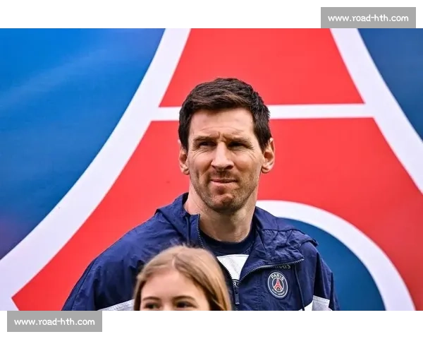 甲亢哥社媒晒梅西无视瞬间：3700 万粉丝网红遭遇追星滑铁卢